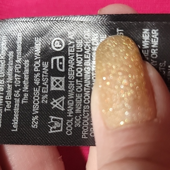 Ted Baker, Size 3 (US 8-10) Viviiyy Engineered Skater Dress,  Hot Pink,  EUC - Picture 13 of 16